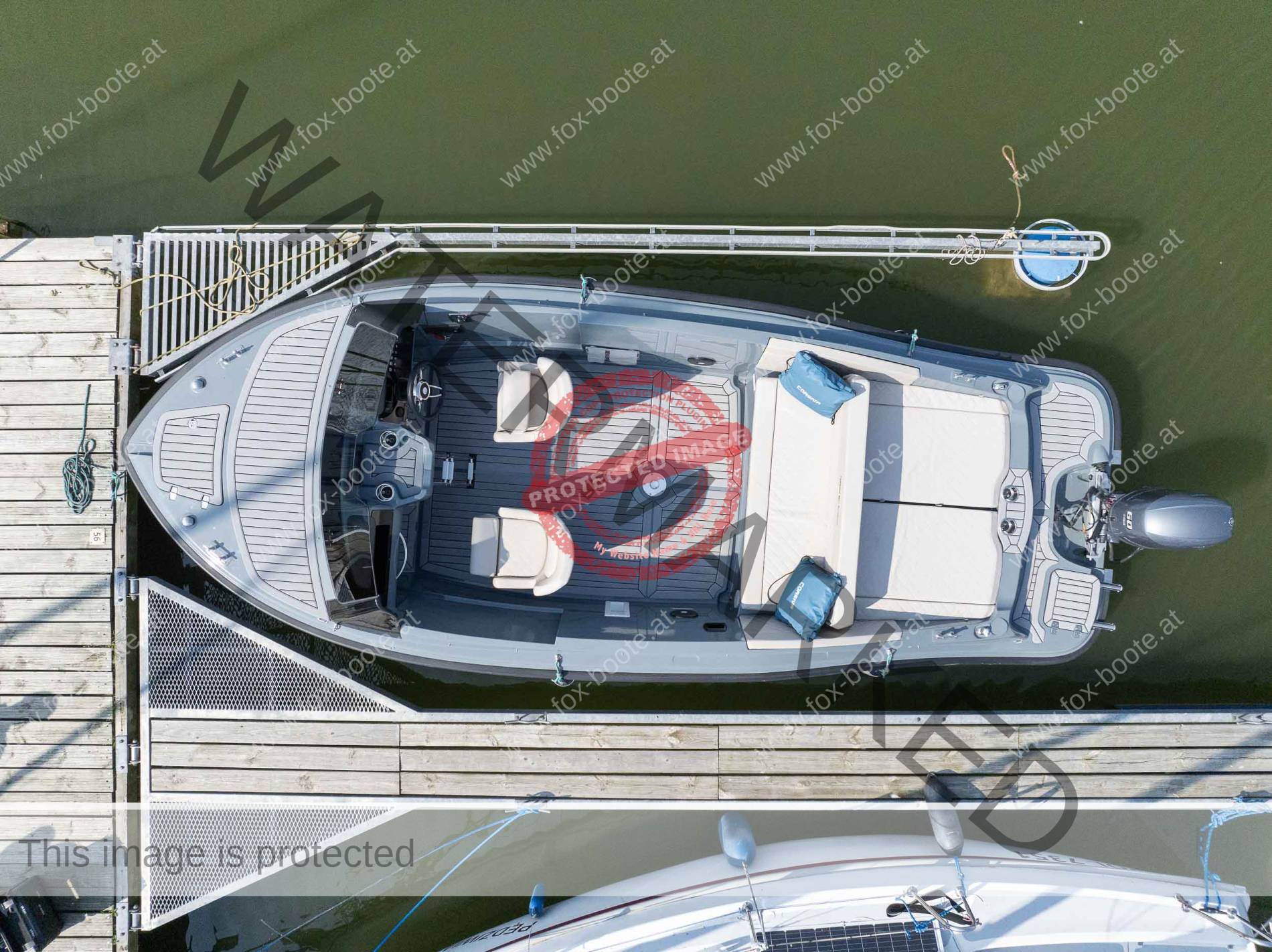 corsiva 607 runabout