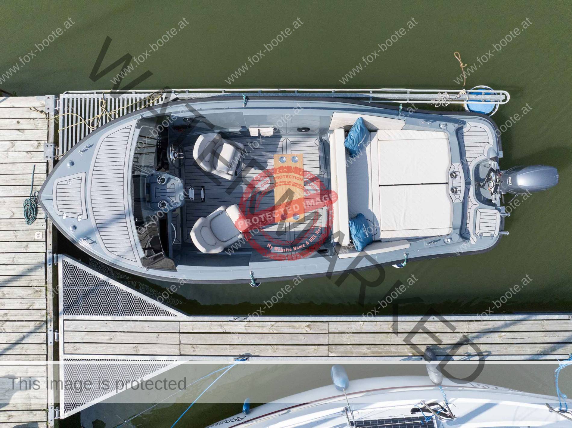 corsiva 607 runabout
